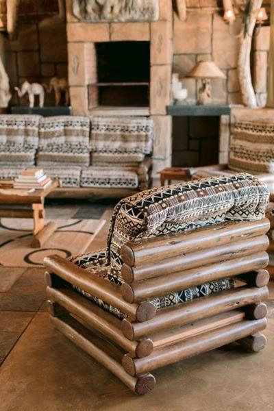 Tshukudiba Game Lodge Tom Burke Dış mekan fotoğraf