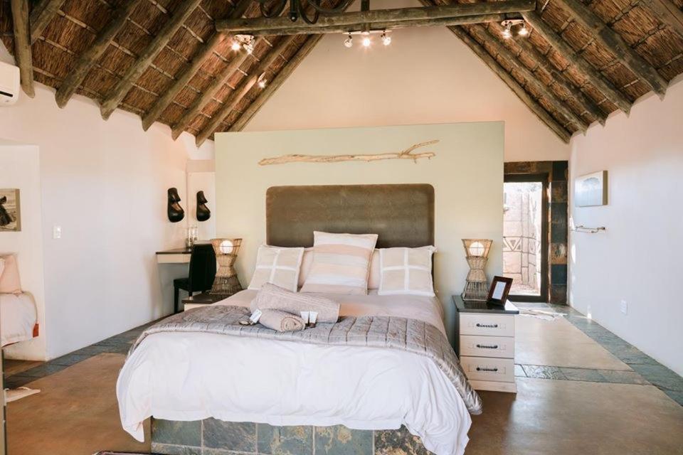 Tshukudiba Game Lodge Tom Burke Dış mekan fotoğraf